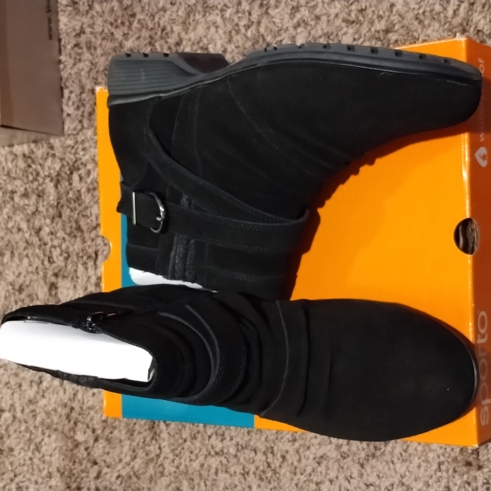 Waterproof Boots Women - New in box